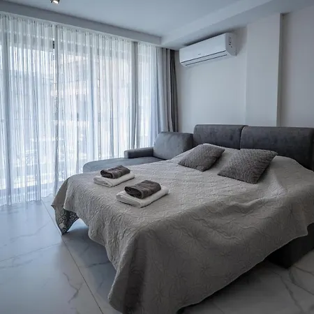 Seaside Luxury